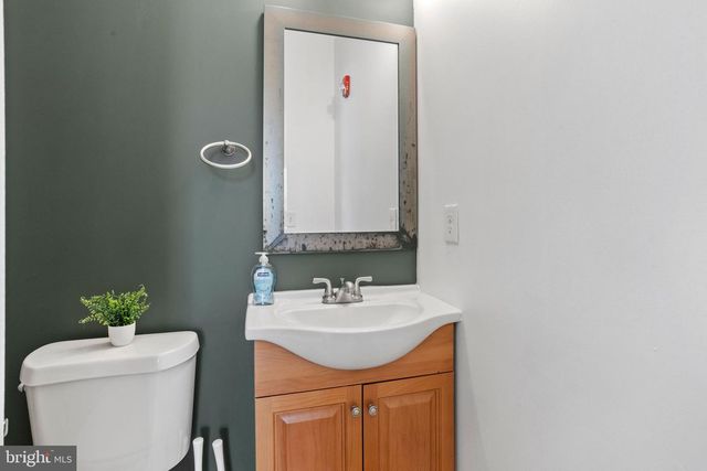 2255 N 12TH ST, Philadelphia, PA 19133