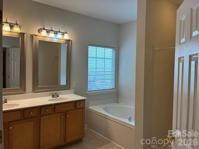 9309 Shrewsbury Drive 41, Waxhaw, NC 28173