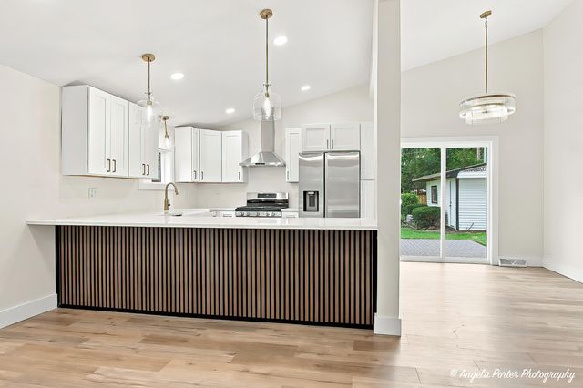 2929 Central Road, Glenview, IL 60025
