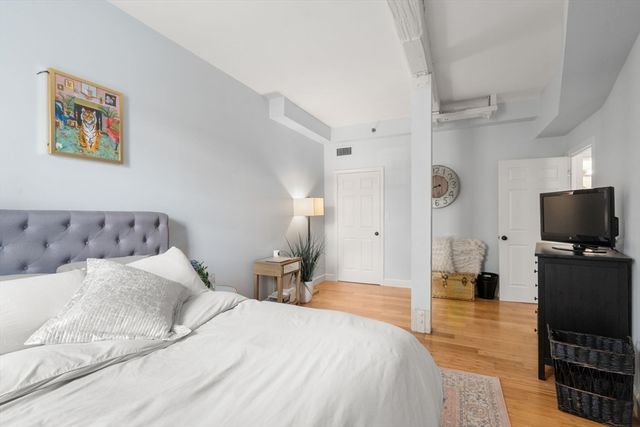 7 S Stone Mill Drive 403, Dedham, MA 02026