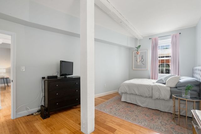 7 S Stone Mill Drive 403, Dedham, MA 02026