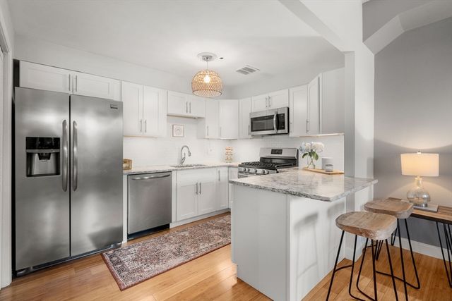 7 S Stone Mill Drive 403, Dedham, MA 02026