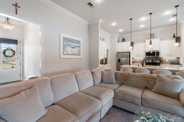 4807 Foxtail Palm Dr, Gulf Breeze, FL 32563