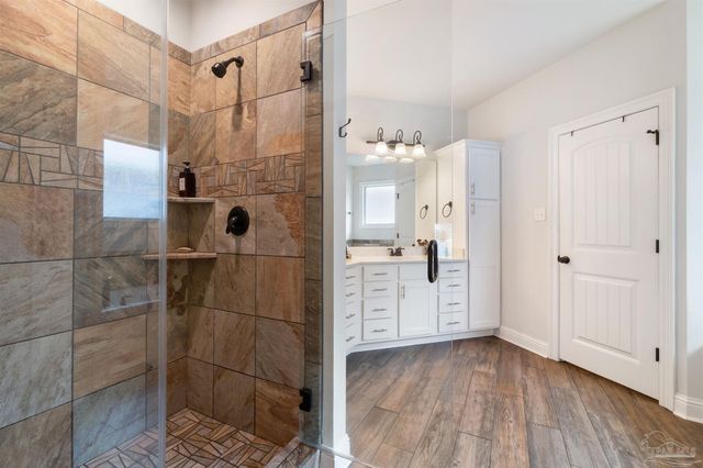 4807 Foxtail Palm Dr, Gulf Breeze, FL 32563