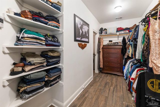 4807 Foxtail Palm Dr, Gulf Breeze, FL 32563