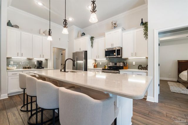 4807 Foxtail Palm Dr, Gulf Breeze, FL 32563