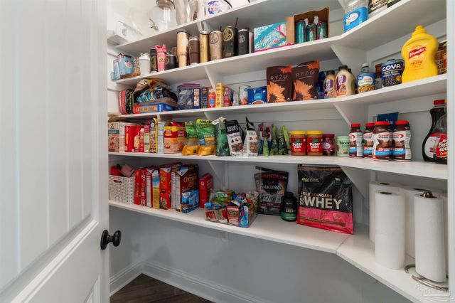 4807 Foxtail Palm Dr, Gulf Breeze, FL 32563