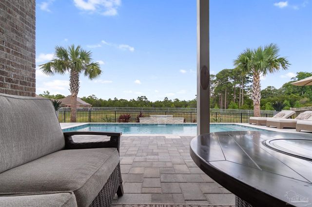 4807 Foxtail Palm Dr, Gulf Breeze, FL 32563