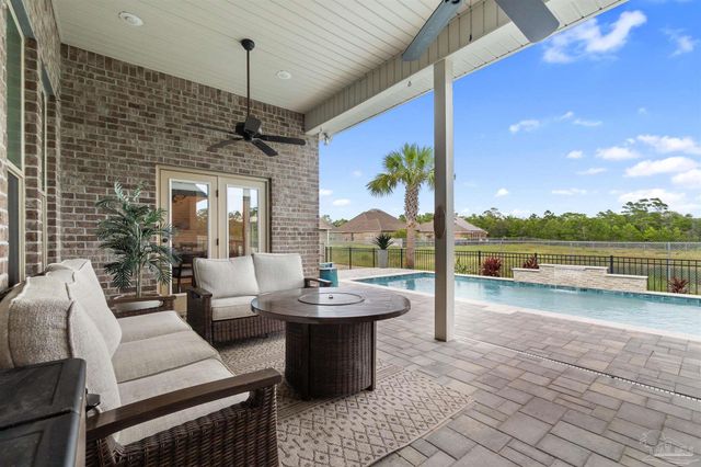 4807 Foxtail Palm Dr, Gulf Breeze, FL 32563