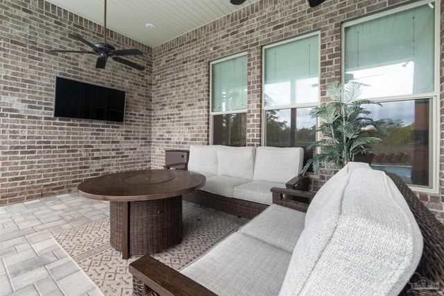 4807 Foxtail Palm Dr, Gulf Breeze, FL 32563