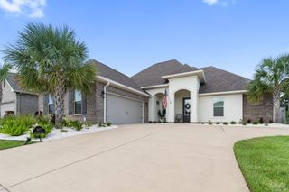 4807 Foxtail Palm Dr, Gulf Breeze, FL 32563