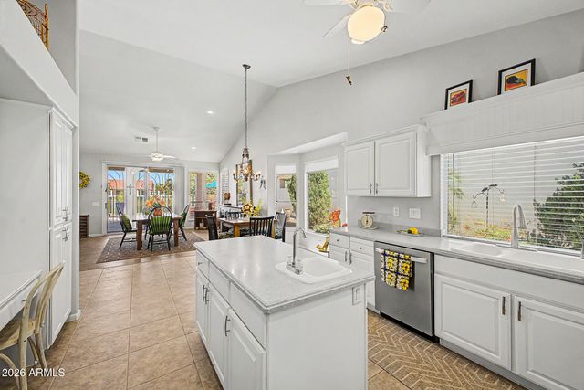 25235 S FAIR OAKS Drive, Sun Lakes, AZ 85248
