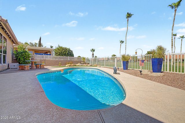 25235 S FAIR OAKS Drive, Sun Lakes, AZ 85248