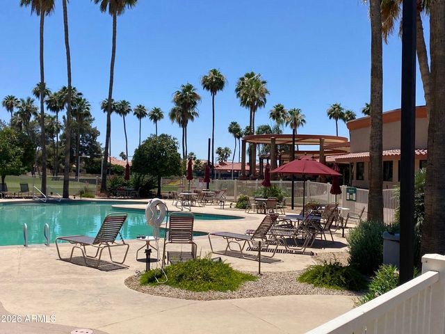 25235 S FAIR OAKS Drive, Sun Lakes, AZ 85248