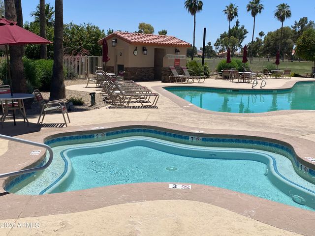 25235 S FAIR OAKS Drive, Sun Lakes, AZ 85248