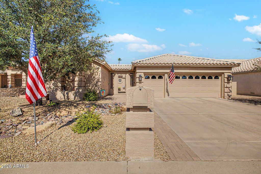 25235 S FAIR OAKS Drive, Sun Lakes, AZ 85248 — photo 2