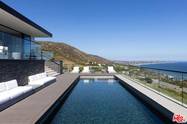 32357 Pacific Coast Highway, Malibu, CA 90265