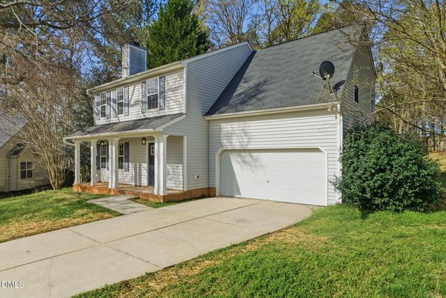 131 Pondfield Court, Clayton, NC 27527