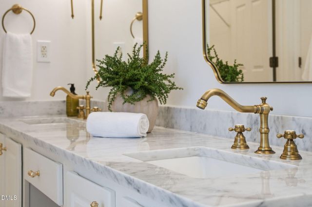 131 Pondfield Court, Clayton, NC 27527