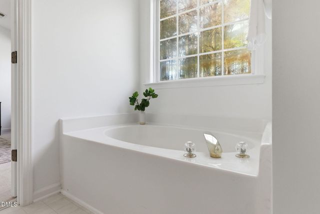 131 Pondfield Court, Clayton, NC 27527