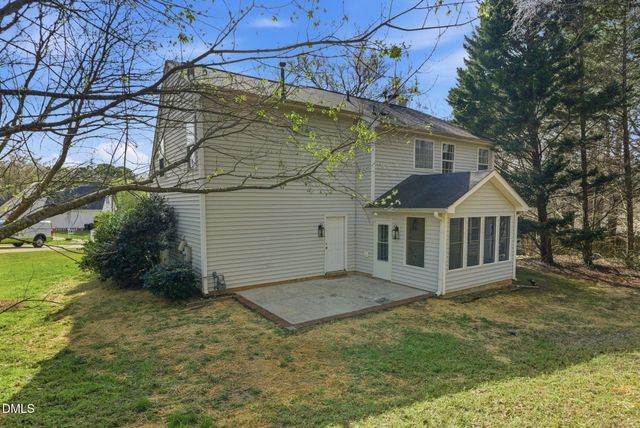 131 Pondfield Court, Clayton, NC 27527