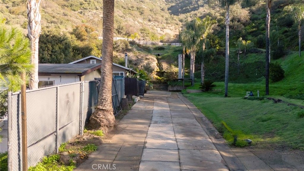 21431 Stans Lane, Laguna Beach, CA 92651 — photo 5