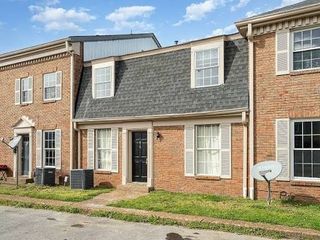323 Forest Park Rd Apt 5-6, Madison, TN 37115