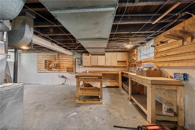 3014 Oak Park Avenue, Cleveland, OH 44109