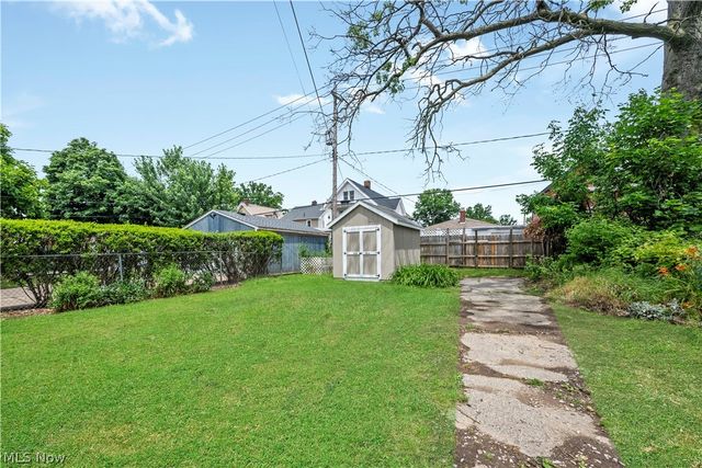 3014 Oak Park Avenue, Cleveland, OH 44109