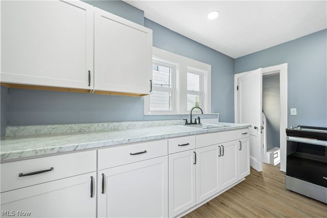 3014 Oak Park Avenue, Cleveland, OH 44109