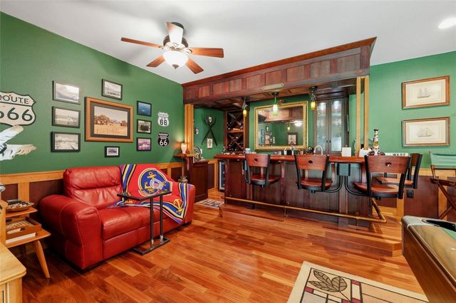 6000 2ND STREET S, St Petersburg, FL 33705