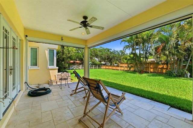 6000 2ND STREET S, St Petersburg, FL 33705