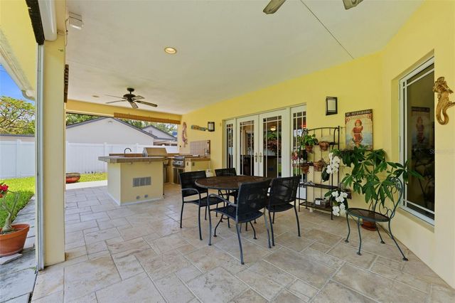 6000 2ND STREET S, St Petersburg, FL 33705