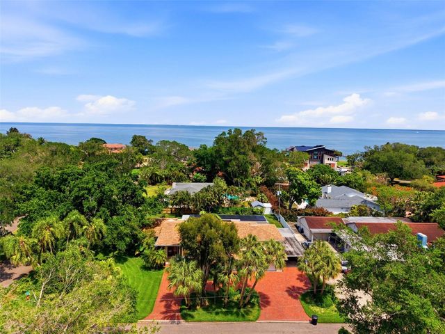 6000 2ND STREET S, St Petersburg, FL 33705