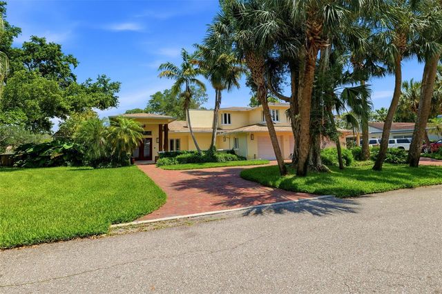 6000 2ND STREET S, St Petersburg, FL 33705