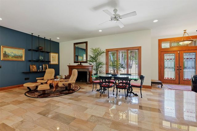 6000 2ND STREET S, St Petersburg, FL 33705