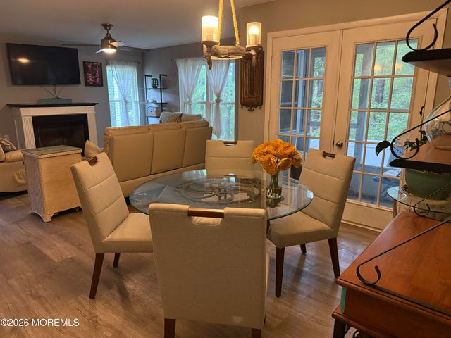 808B Westminster Court, Manchester, NJ 08759