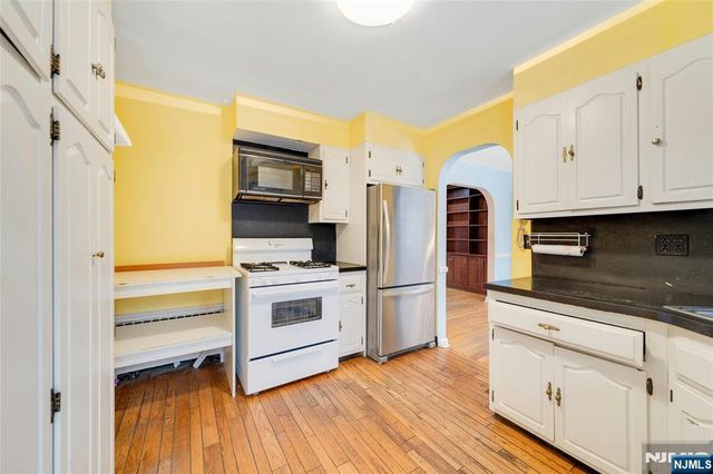 257 Franklin Avenue, Wyckoff, NJ 07481