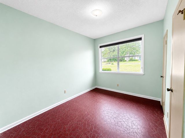 2001 Saddlewood Trl, Dothan, AL 36301
