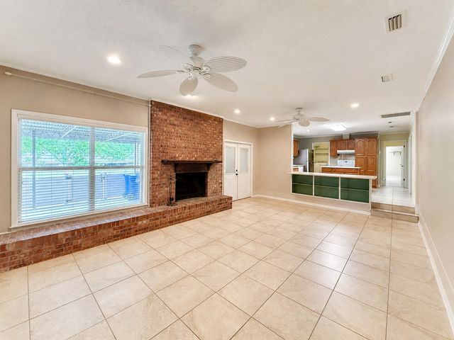 2001 Saddlewood Trl, Dothan, AL 36301