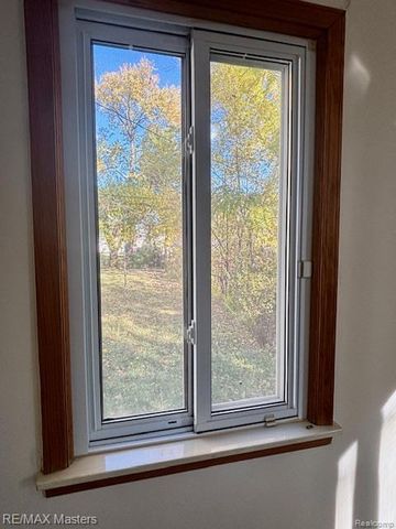 25960 Yale Street, Inkster, MI 48141