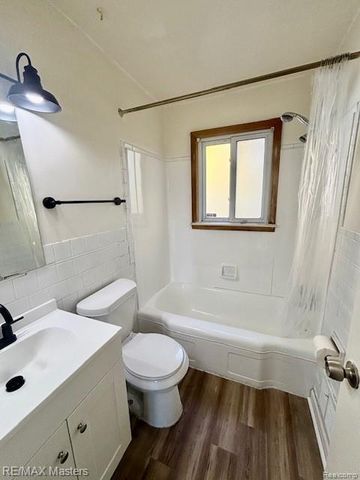 25960 Yale Street, Inkster, MI 48141