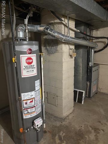 25960 Yale Street, Inkster, MI 48141