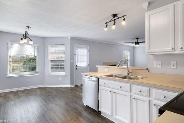 4515 Westborough DR, Chesapeake, VA 23321