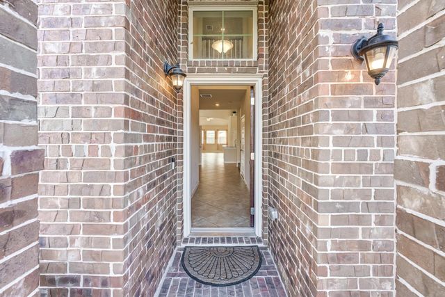 18616 Birch Orchard Court, Magnolia, TX 77355