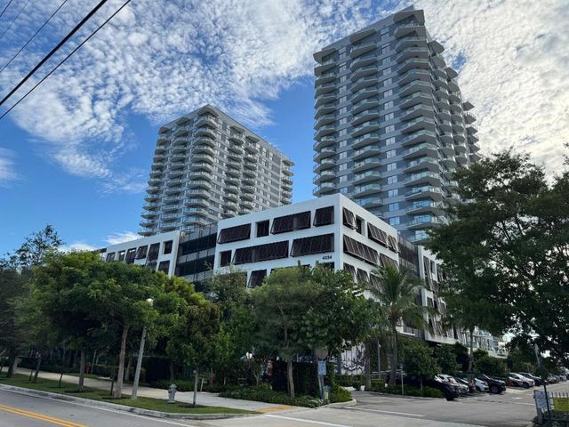 4802 N Flagler Drive 1, West Palm Beach, FL 33407