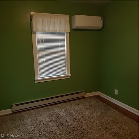 5411 Columbus Road NE, Louisville, OH 44641