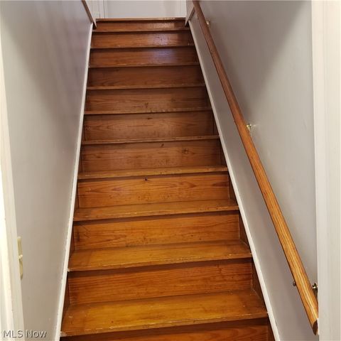 5411 Columbus Road NE, Louisville, OH 44641