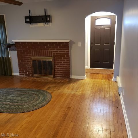 5411 Columbus Road NE, Louisville, OH 44641