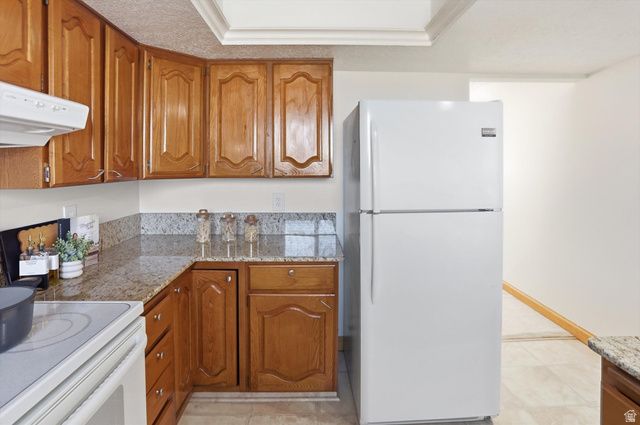 5558 S 1025 E, South Ogden, UT 84405